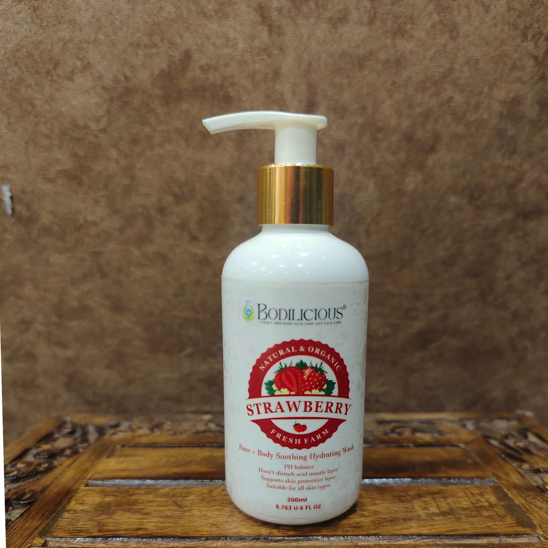 Strawberry face annd Body wash